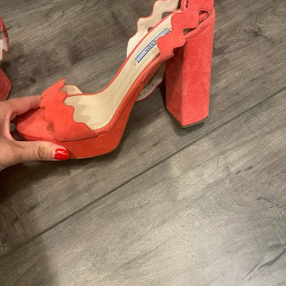 Prada Sandal - Picture 4 of 4